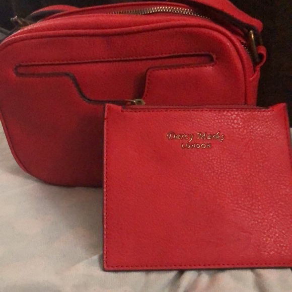 Dark red Darcy Marks side pocketbook with mini wallet Brand new never been worn. - Picture 4 of 5